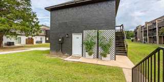 Barrington Park Gallery 16