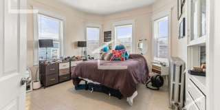 175 River Gallery 9