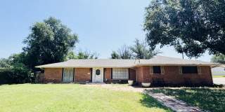 2018 Douglas Drive Gallery 1