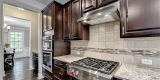 11653 Parkside Avenue Gallery 10