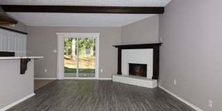 232 Pinewood Drive Gallery 2