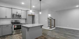 650 Ladd Avenue Gallery 16