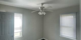 Cozy Two Bedroom! Available Now! Section 8 Welcomed Gallery 10