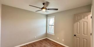 Viewable Now!  Pets Accepted! Gallery 27