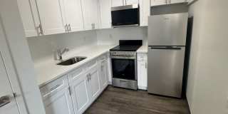 1353 Castle Hill Avenue Gallery 3