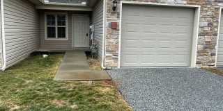 Updated 3 Bed 3 Bath Townhouse in Marietta! Gallery 1