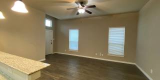 3/2/2  Located between New Braunfels & Seguin / Fridge Included /  Fenced Backyard / CISD Gallery 13