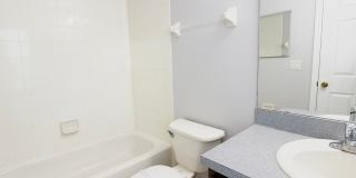 Charming 2-Bedroom, 2.5-Bathroom Townhome Just Minutes from Disney! Gallery 20