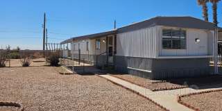 1113 W. Corinthian Circle Gallery 1