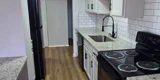 The Towers- Akron Gallery 21