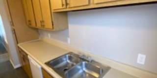 River Walk Apartments Gallery 353