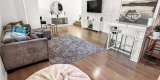 1521 W 37th Place Gallery 10