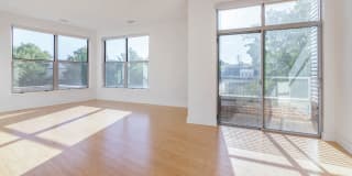2201 Pershing Gallery 9