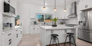 17601 Rhoda St Gallery 3