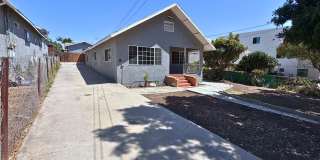 1542 Ricardo St Gallery 2