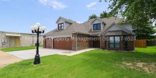 5 Bed | 4 Bath in East Tulsa! Gallery 4