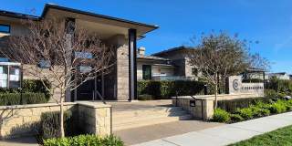 Gorgeous 4 Bedroom 3.5 bath with loft Gallery 38