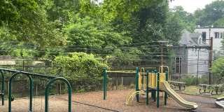 Charming 3 Bedroom Gallery 1