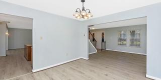 408 WILLOW HILL Gallery 46