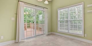 Dog Friendly Three Bedroom with Bonus! Gallery 8