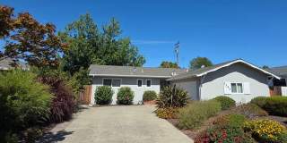 Beautiful 3 bedroom, 2 bath home available now Beautiful 3 bedroom, 2 bath home available now Gallery 1