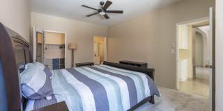 7211 Cozycroft Avenue - 1#23 Gallery 11
