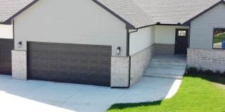 5417 North Saint Paul Street Gallery 1