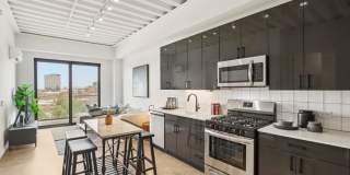 1222 West Jackson Gallery 10