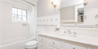 6 Searles Road Gallery 26