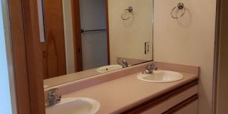 1 bd. 1ba. Unfurnished Kula Cottage - Lower Kula Rd. Available September 1st Gallery 9