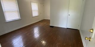 623 N Tibbs Avenue Gallery 2