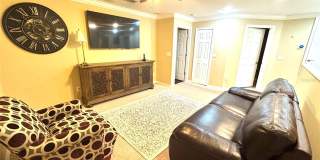 1483 HILLVIEW LANE Gallery 22