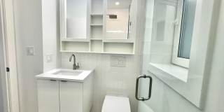 5937 North Fairfield Avenue Gallery 6