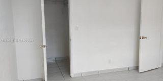 200 NE 12th Ave Gallery 8