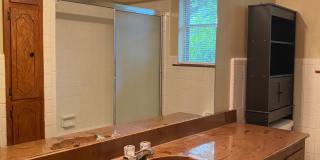 3 BEDROOM IN BELTON Gallery 19