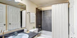 Ellis Court Apartments Gallery 13