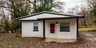 2 Bedroom Home About 1 Mile from IU 2 Bedroom Home About 1 Mile from IU Gallery 1