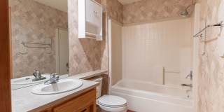 4 BR/2.5 BA Duplex in East Fayetteville Gallery 11