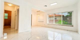 12055 NE 9th Avenue Gallery 1