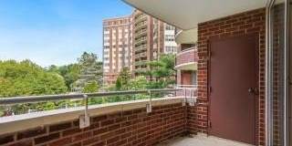 5800 NICHOLSON Lane Gallery 20