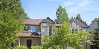 528 Lake Court Gallery 28