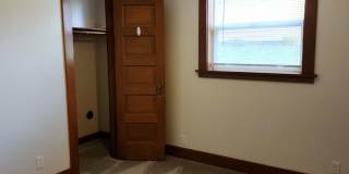 Elliott Hall Apartments Gallery 13