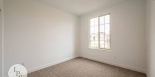 2022 South/East Fresno Home, 4BR/2BA - Lots of Amenities! Gallery 24