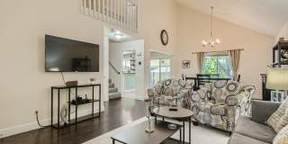 Spacious 3 Bedroom w/ Dedicated Office Spacious 3 Bedroom w/ Dedicated Office Gallery 1