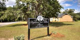 Highland and Willow Place Gallery 6