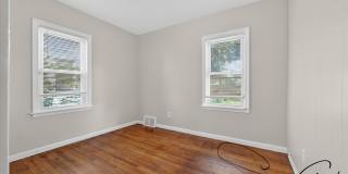 $1200 2 bedroom ranch Gallery 15