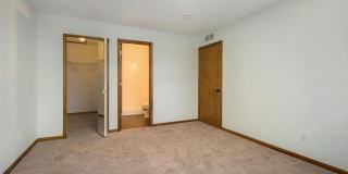 2658 STADIUM VIEW Drive Gallery 11