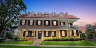 Ashbridge Gallery 27