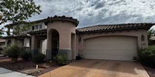 Upscale Executive Living Gallery 1