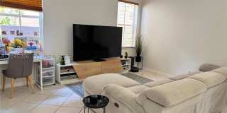 1074 Bluewood Ter Gallery 13